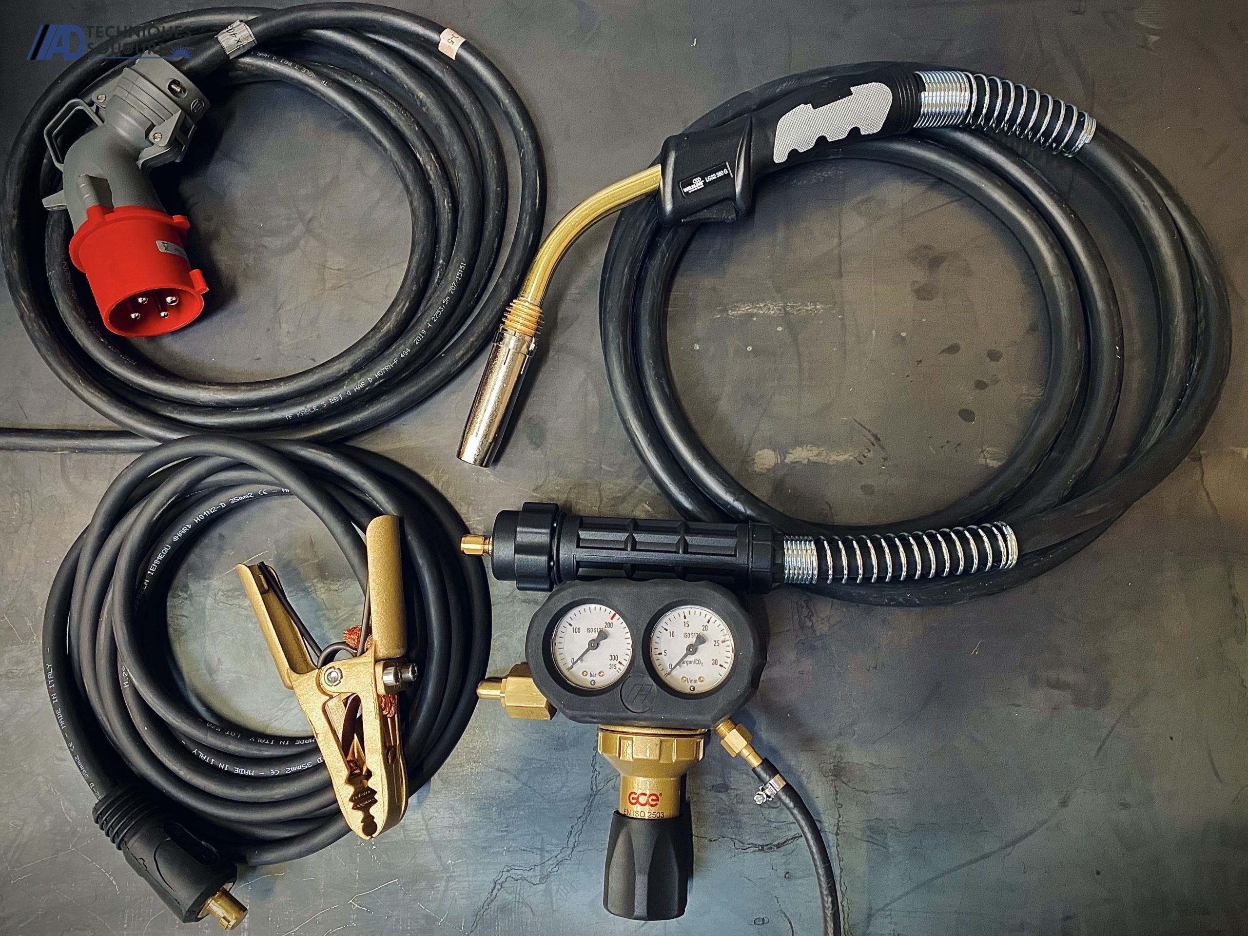 Accessoires poste à souder MIG/MAG Powertec 305C Lincoln Electric Accessoires poste à souder MIG/MAG Powertec 305C Lincoln Electric monophasé