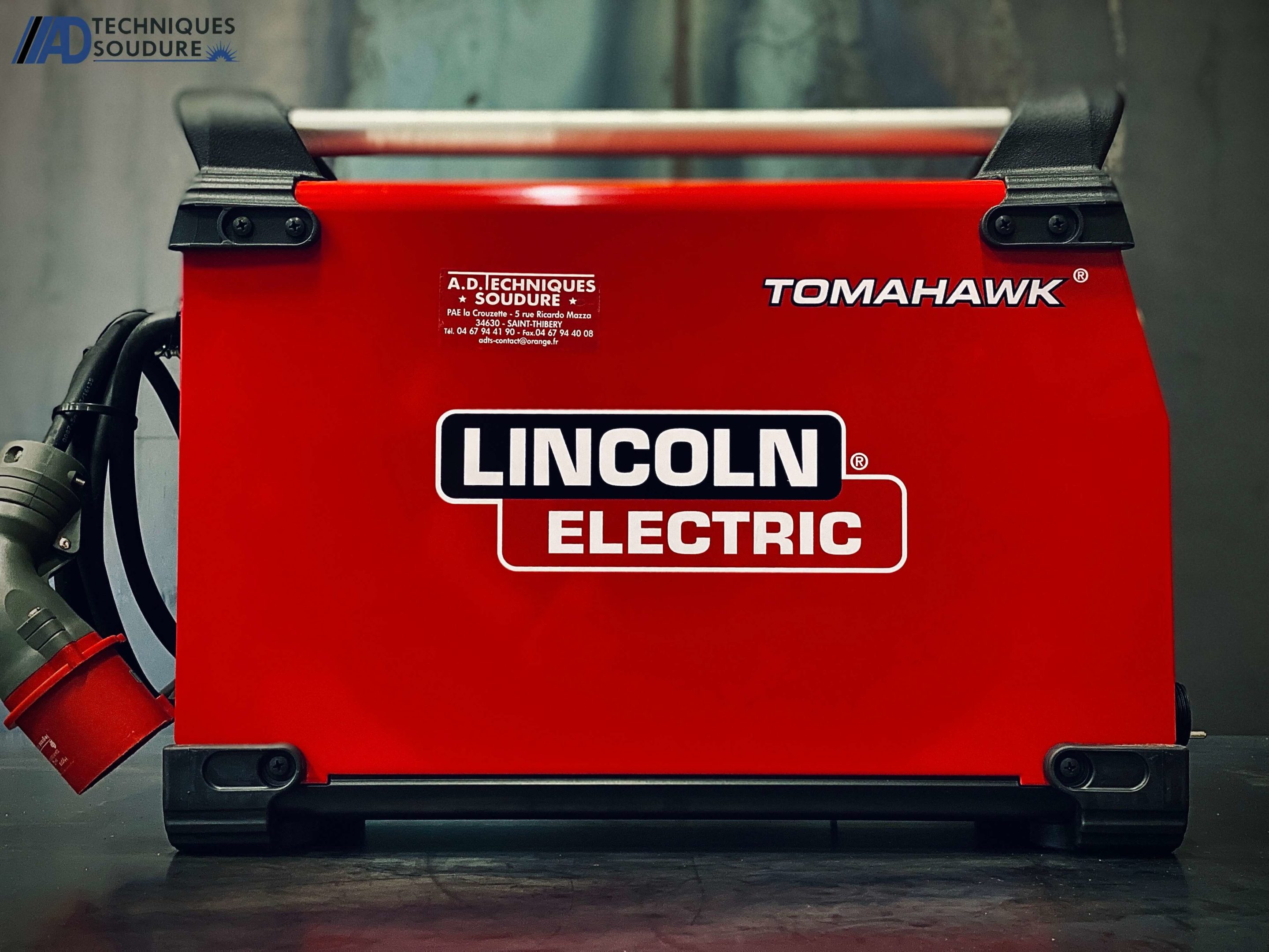 Poste à découpe plasma Tomahawk 1025 Lincoln Electric triphasé