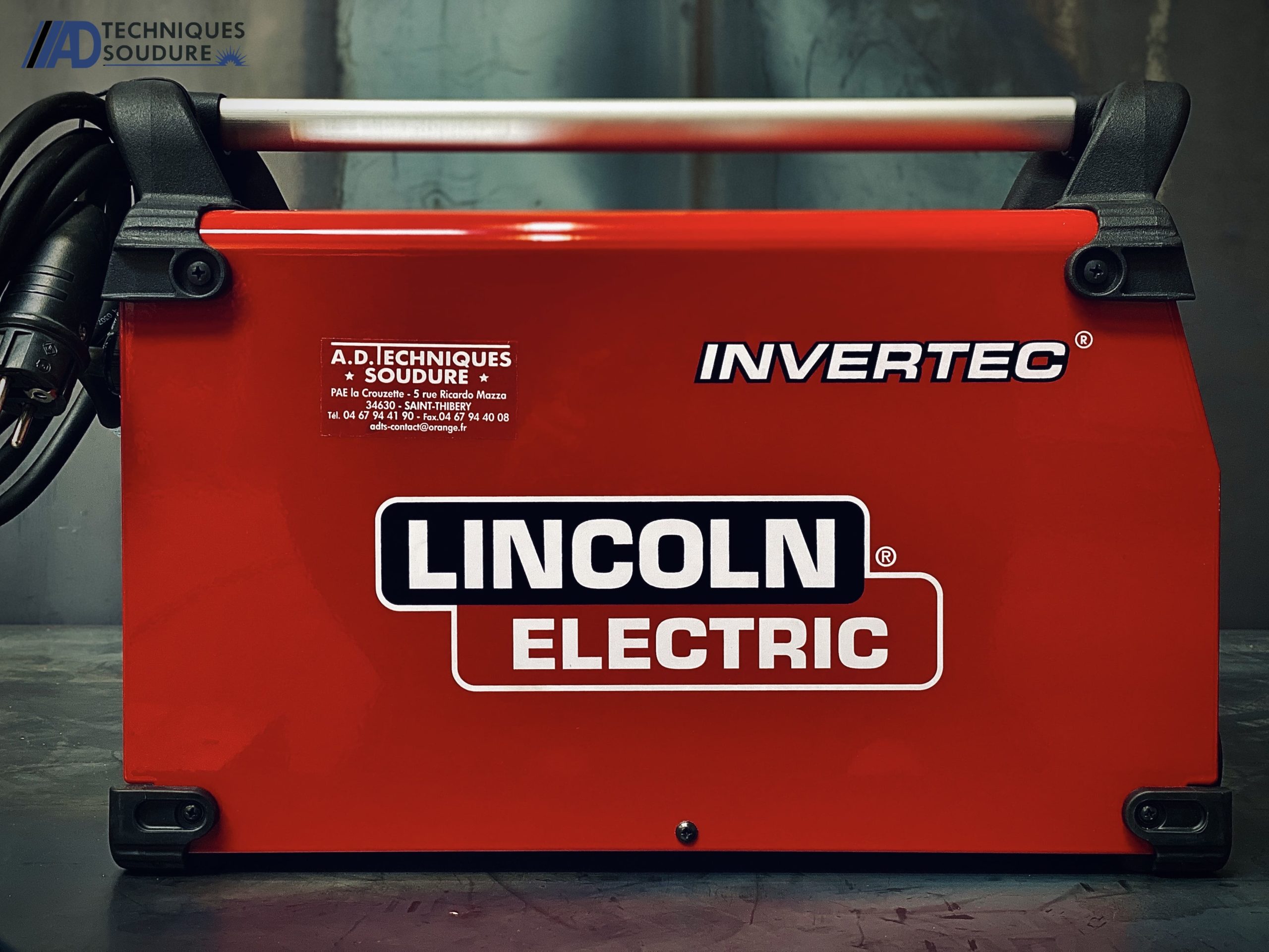 Poste à souder TIG INVERTEC 220TPX Lincoln Electric Poste à souder TIG INVERTEC 220TPX Lincoln Electric monophasé