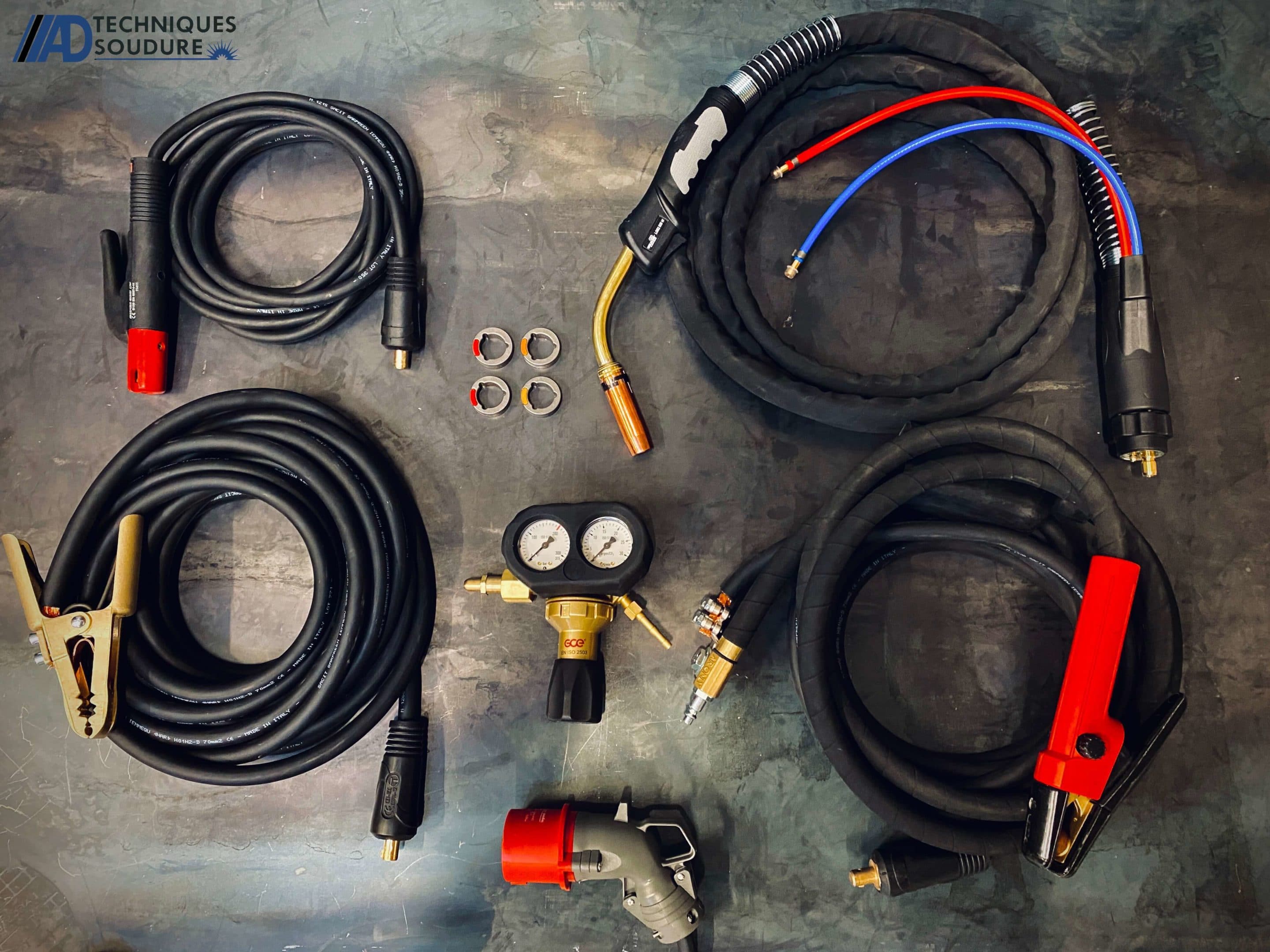 Accessoires poste à souder MIG/MAG synergie Powertec i500s et dévidoir séparé LF56D lincoln Electric triphasé Accessoires poste à souder MIG/MAG synergie Powertec i500s et dévidoir séparé LF56D lincoln Electric triphasé