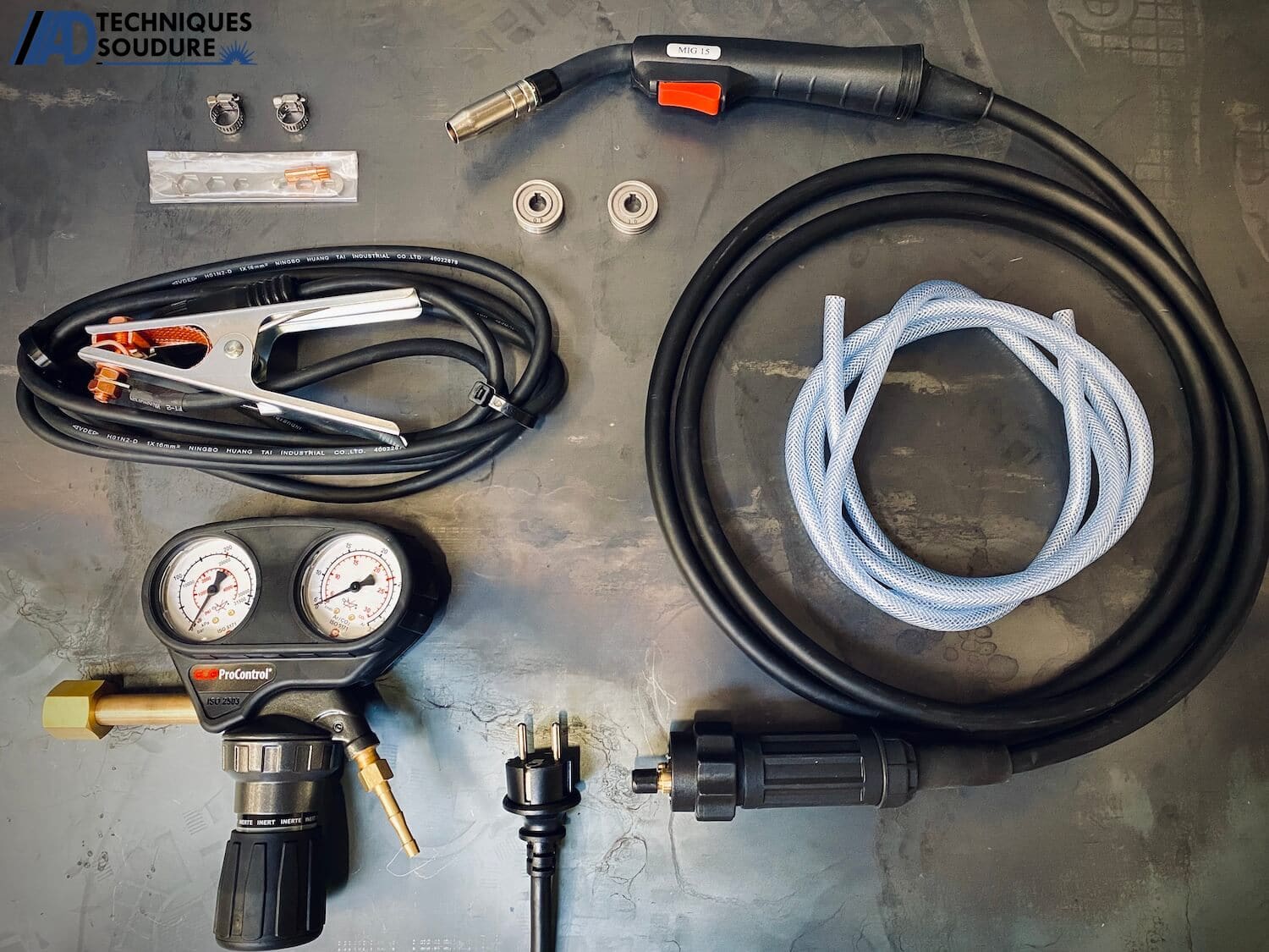 Accessoires poste à souder MIG/MAG multi procédés BESTER 190C Lincoln Electric monophasé Accessoires poste à souder MIG/MAG multi procédés BESTER 190C Lincoln Electric monophasé